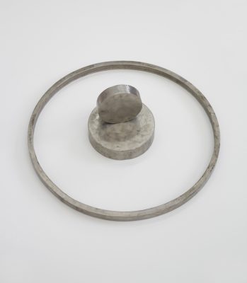 Günther Zins - Zwei Scheiben mit Kreis